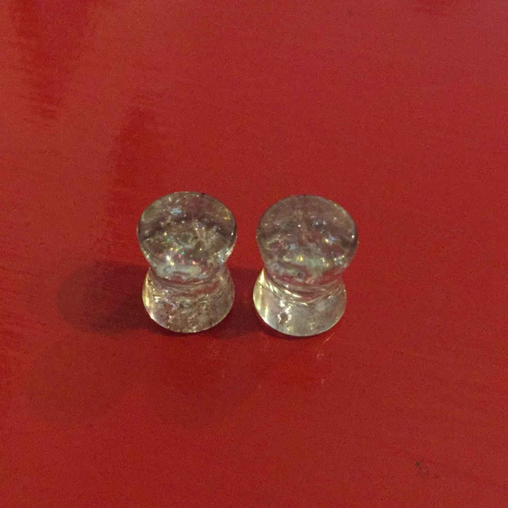 Rainbow cracked glass plugs
